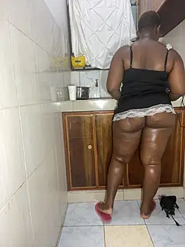 curvy queen89 online show from 6, 7, 2026