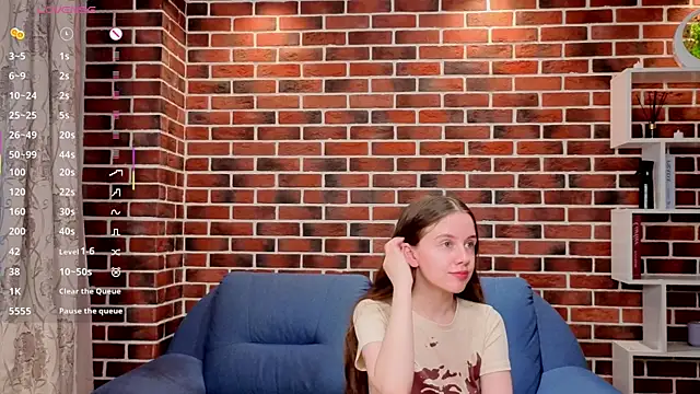 Snapshot of MyrtaMcclaney chatting on 4, 6, 2026 MyrtaMcclaney online show from 4, 6, 2026