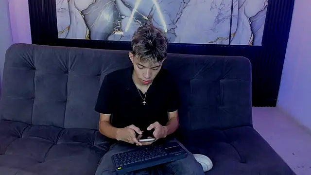nico naughtyboy online show from 1, 6, 2026