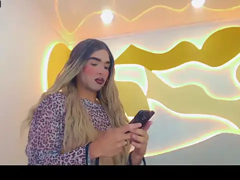 Snapshot of MaiteCandyxx chatting on 17, 6, 2026 MaiteCandyxx online show from 17, 6, 2026