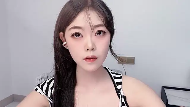 Snapshot of smalldaiwang chatting on 26, 7, 2026 smalldaiwang online show from 26, 7, 2026