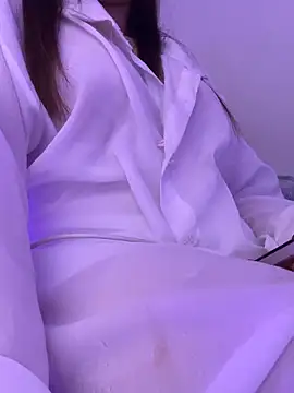 Emily 99 online show from 17, 6, 2026