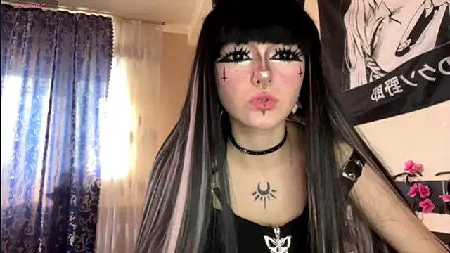 Snapshot of HolyCute chatting on 20, 7, 2026 HolyCute online show from 20, 7, 2026