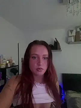 Snapshot of PoisonIvy_x chatting on 2, 6, 2026 PoisonIvy x online show from 2, 6, 2026