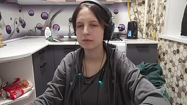 Saranade online show from 2, 7, 2026