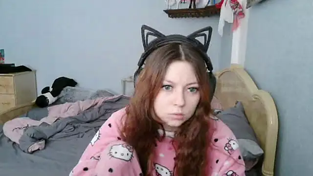 Snapshot of AlessiaViolet chatting on 18, 7, 2026 AlessiaViolet online show from 18, 7, 2026