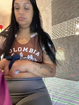 Snapshot of Messy-Diana_ chatting on 10, 7, 2026 Messy-Diana online show from 10, 7, 2026