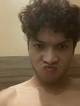 callboysexy022 online show from 31, 5, 2026
