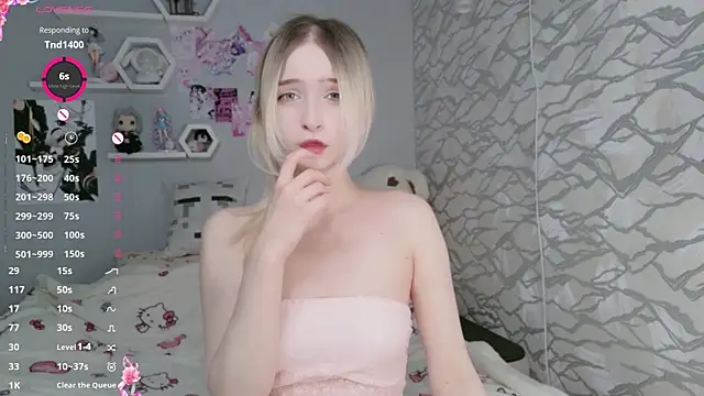 Snapshot of meganami chatting on 5, 6, 2026 meganami online show from 5, 6, 2026