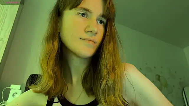 Snapshot of agniia257 chatting on 25, 6, 2026 agniia257 online show from 25, 6, 2026