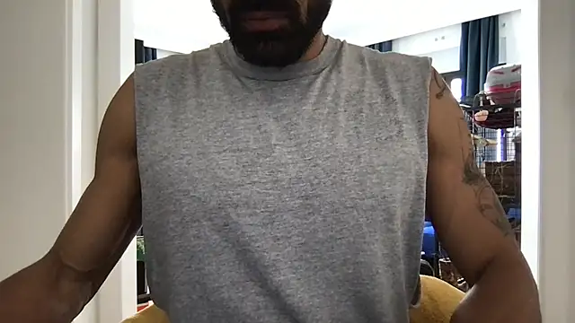 Snapshot of omni_fit chatting on 30, 5, 2026 omni fit online show from 30, 5, 2026