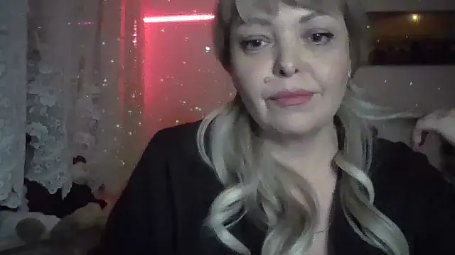 BellaaKiss online show from 4, 6, 2026