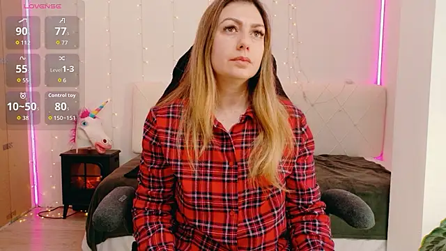 Snapshot of LindaWhite_ chatting on 15, 3, 2026 LindaWhite online show from 15, 3, 2026