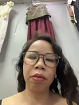 honghong mother online show from 2, 7, 2026