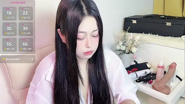 Snapshot of Nnnn-1118 chatting on 8, 7, 2026 Nnnn-1118 online show from 8, 7, 2026