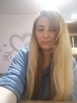 Snapshot of AngelWhite008 chatting on 14, 6, 2026 AngelWhite008 online show from 14, 6, 2026
