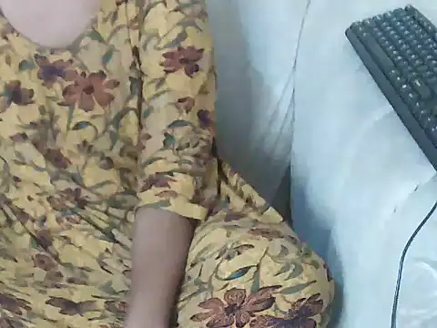 sexxybutties online show from 1, 6, 2026