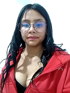 Sofielovee-01 online show from 17, 7, 2026