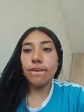 Snapshot of Amber-gold chatting on 18, 7, 2026 Amber-gold online show from 18, 7, 2026