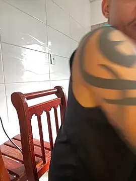 Tatuadomoreno23cm online show from 2, 6, 2026