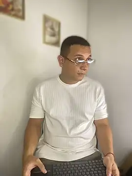 Snapshot of TomasStyl__ chatting on 1, 6, 2026 TomasStyl online show from 1, 6, 2026