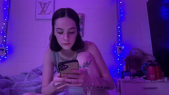 Faithluvv05 online show from 2, 6, 2026