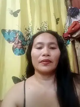 Snapshot of Queenslay chatting on 2, 7, 2026 Queenslay online show from 2, 7, 2026