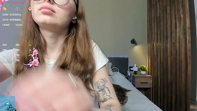 Snapshot of AnitaSchiesser chatting on 13, 7, 2026 AnitaSchiesser online show from 13, 7, 2026