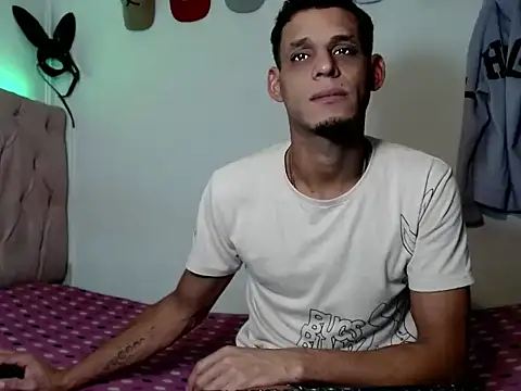Snapshot of Brendt_Hotx chatting on 25, 6, 2026 Brendt Hotx online show from 25, 6, 2026