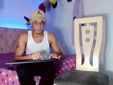 Snapshot of Brendt_Hotx chatting on 30, 6, 2026 Brendt Hotx online show from 30, 6, 2026