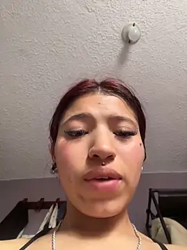 Snapshot of Tokiio_petiit chatting on 3, 6, 2026 Tokiio petiit online show from 3, 6, 2026