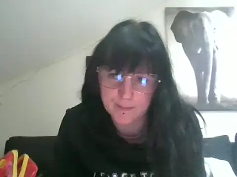 Snapshot of sexujuly88 chatting on 14, 3, 2025 sexujuly88 online show from 14, 3, 2025