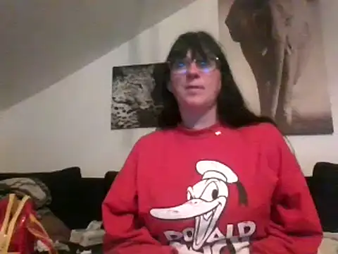 Snapshot of sexujuly88 chatting on 8, 10, 2025 sexujuly88 online show from 8, 10, 2025