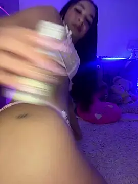 analicia-22 online show from 5, 6, 2026