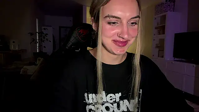 DandyKatty online show from 12, 6, 2026