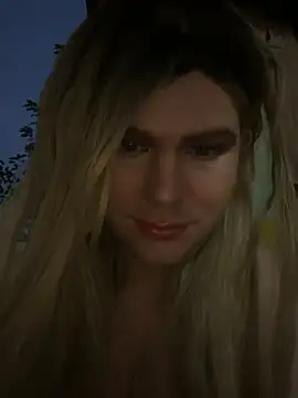Snapshot of TomQuartz chatting on 13, 7, 2026 TomQuartz online show from 13, 7, 2026