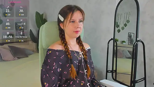 Violeta Paul online show from 11, 7, 2026