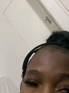 Snapshot of sa-babe chatting on 4, 7, 2026 sa-babe online show from 4, 7, 2026