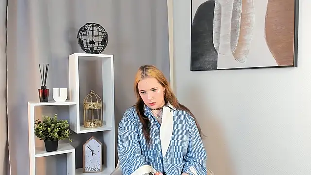 Snapshot of RoselynSalsa chatting on 3, 6, 2026 RoselynSalsa online show from 3, 6, 2026