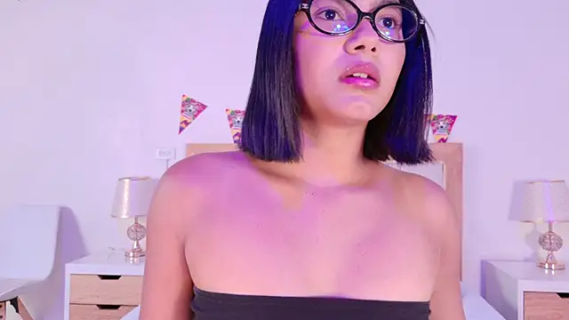 Snapshot of bunny_blush12 chatting on 7, 7, 2026 bunny blush12 online show from 7, 7, 2026