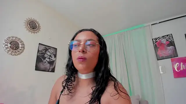 ElaRosse1 online show from 3, 6, 2026