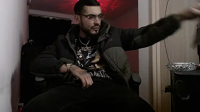 Snapshot of MalekXarxxx chatting on 7, 7, 2026 MalekXarxxx online show from 7, 7, 2026
