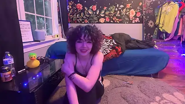 Snapshot of petitewhitebaee chatting on 12, 6, 2026 petitewhitebaee online show from 12, 6, 2026