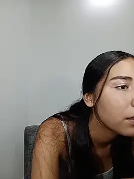 Danna Petite88 online show from 4, 6, 2026