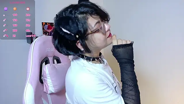 Snapshot of Meow_cat4 chatting on 14, 6, 2026 Meow cat4 online show from 14, 6, 2026