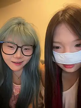 Snapshot of QIQI-QIQI-01 chatting on 8, 8, 2026 QIQI-QIQI-01 online show from 8, 8, 2026