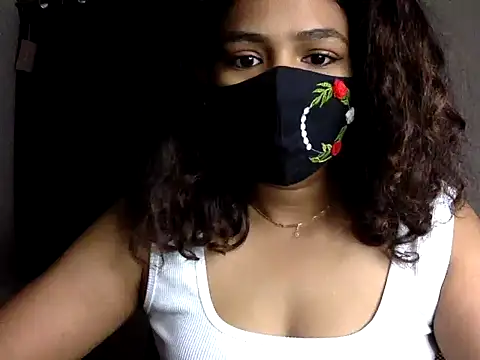 Snapshot of Nisha-moon chatting on 20, 6, 2026 Nisha-moon online show from 20, 6, 2026