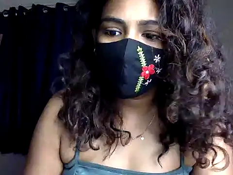 Snapshot of Nisha-moon chatting on 6, 7, 2026 Nisha-moon online show from 6, 7, 2026