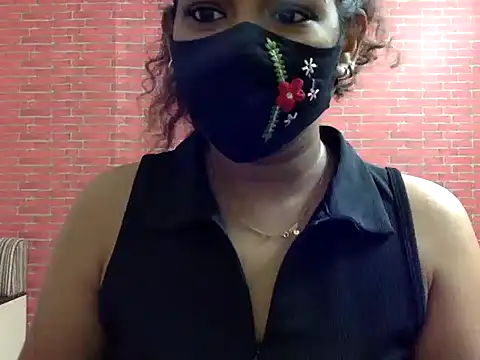 Snapshot of Nisha-moon chatting on 19, 7, 2026 Nisha-moon online show from 19, 7, 2026