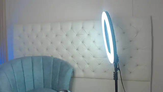 Snapshot of alexa___11 chatting on 8, 7, 2026 alexa 11 online show from 8, 7, 2026